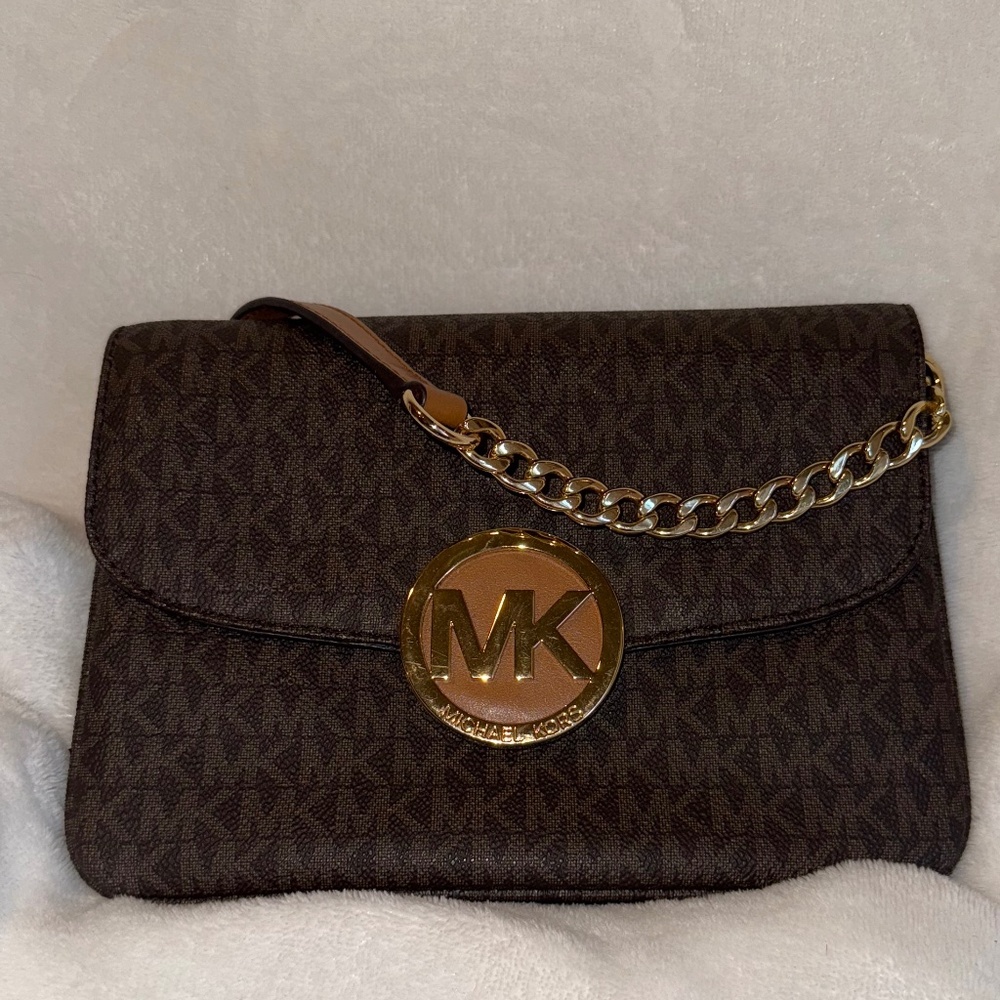 Michael kors Signature Small Fulton Flap Gusset Crossbody